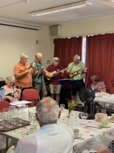The Weald Ukulele Players and singers
